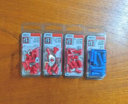 Photo of free electrical terminals and connectors (Groton) #1
