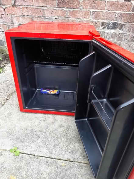 Photo of free Table fridge (OL8) #2