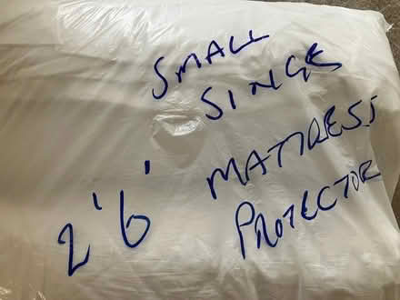 Photo of free White 2’6” Sheets (Budleigh Salterton EX9) #1
