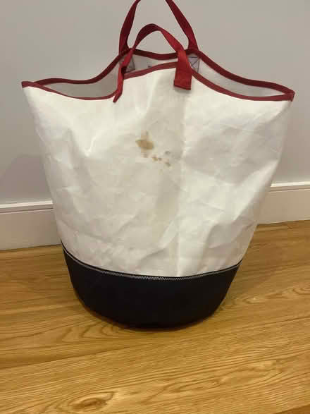 Photo of free Washing basket (Roehampton (SW15)) #2