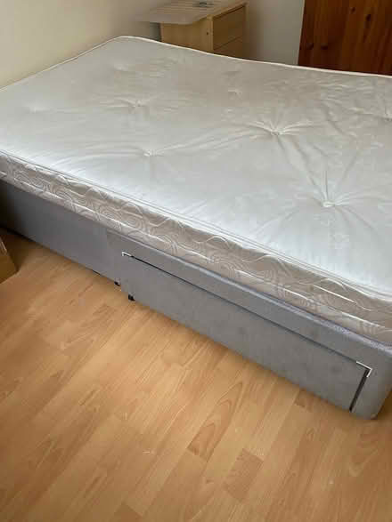 Photo of free Double bed with mattress (Croydon) #1
