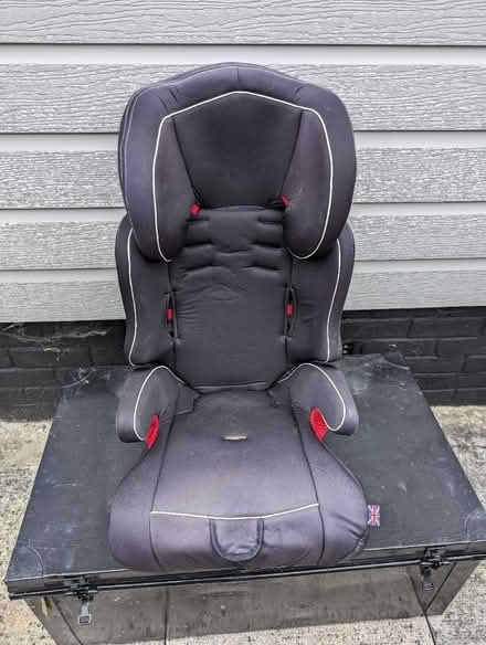 Photo of free High back booster seat (Steventon OX13) #1