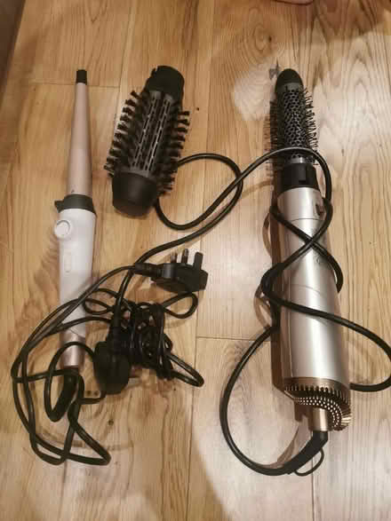 Photo of free Hair dryer brush (Forest Hill) #1