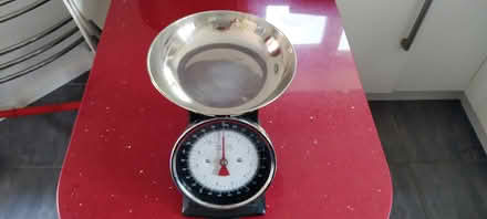 Photo of free Kitchen scales (manual) (Wollaton NG8) #1