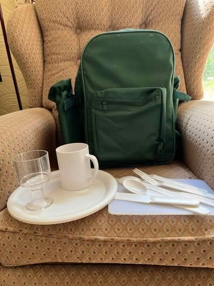 Photo of free Picnic backpack for 2 (Upton CH49) #1