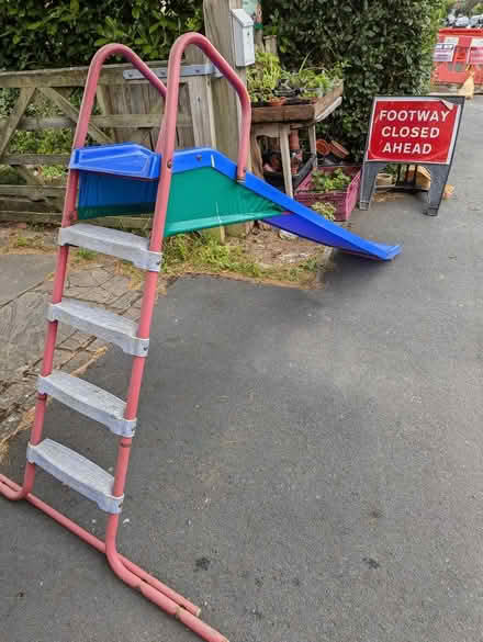 Photo of free ELC slide (Harrogate HG2) #1