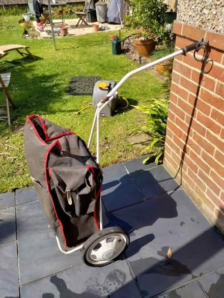 Photo of free Bike trailer/shopping cart thing (Hollingdean) #1