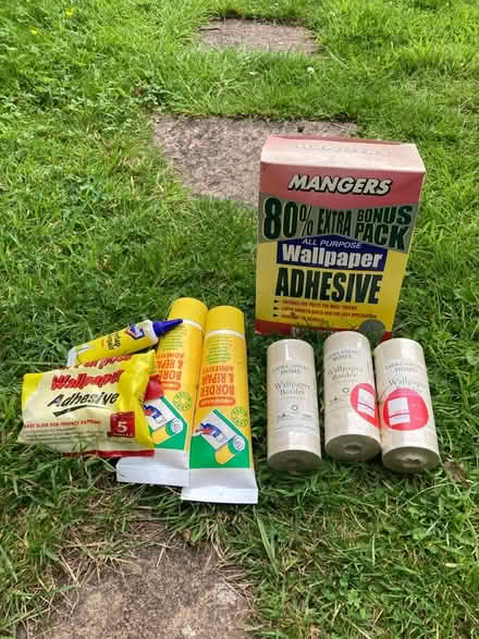 Photo of free Wallpaper/repair adhesive (HR2) (Herefordshire HR2) #1