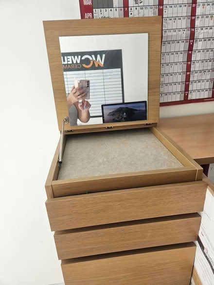 Photo of free Drawers. Lift up lid with mirror (TQ1. Torquay) #2