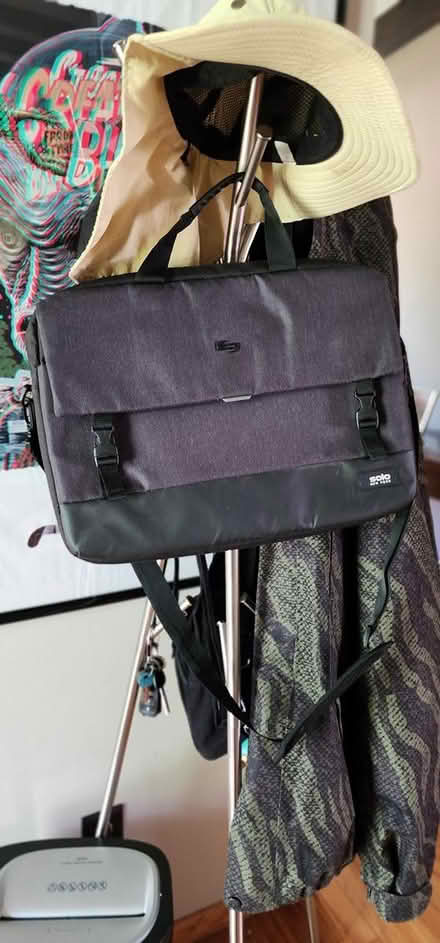 Photo of free Laptop bag (Dracut) #2