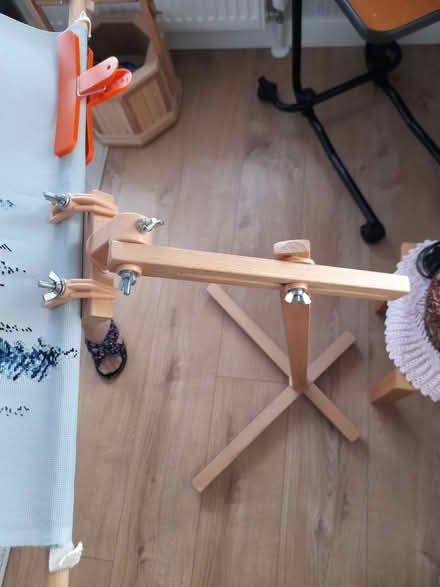 Photo of Large Embroidery frame on stand (FY5 3AL) #2