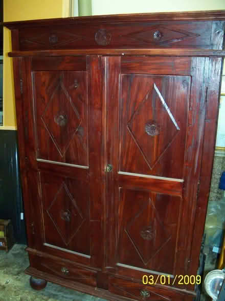 Photo of free display cabinet (Adamsdown CF24) #1