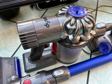 Photo of free Dyson V6 Fluffy (Panshanger AL7) #1