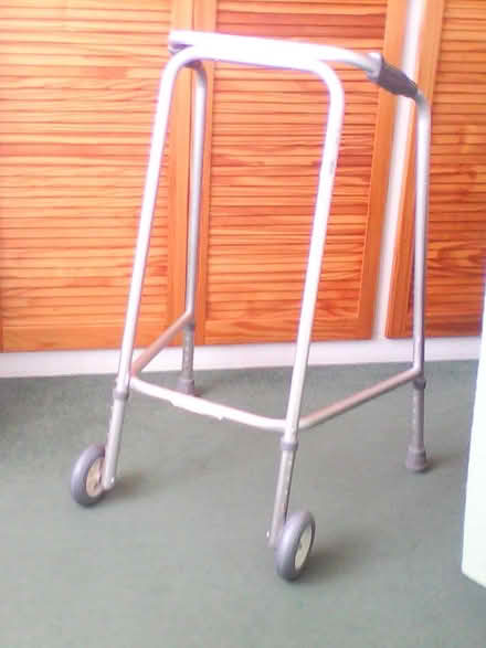 Photo of free Zimmer frame (Woodford IG8) #1
