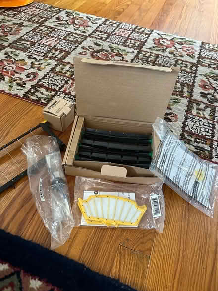 Photo of free Roomba 500 series parts (Mt Pleasant PA) #1