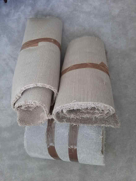 Photo of free 3 x carpet offcuts (CV9 atherstone) #1
