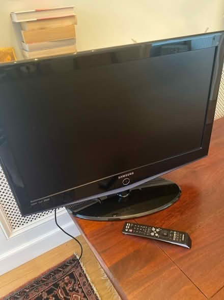 Photo of free Samsung tv (Oldfield Park, Bath) #1