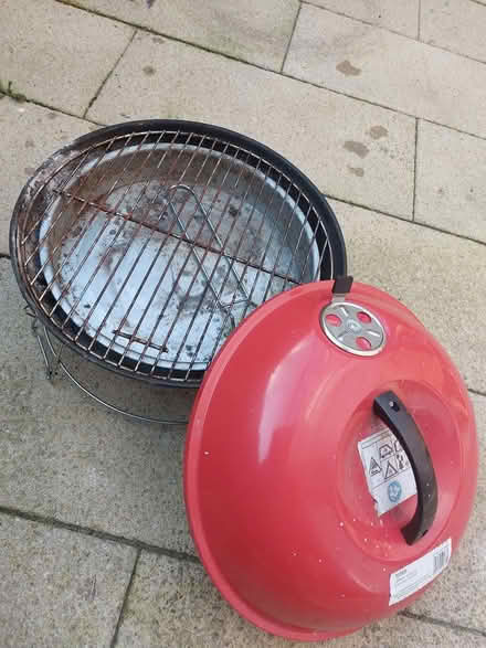 Photo of free Small portable bbq (Leadenhall MK6) #2
