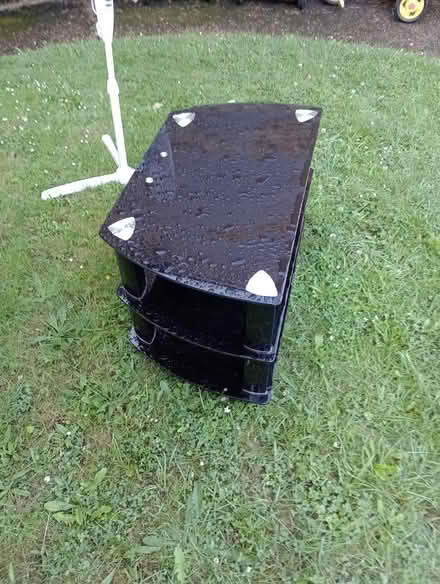 Photo of free TV stand (TW7) #2