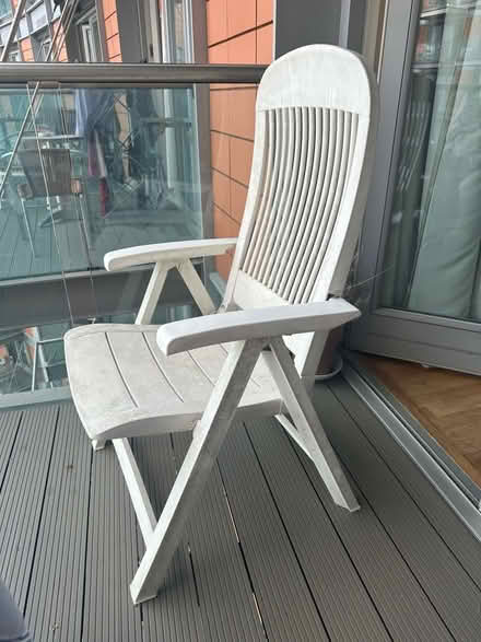 Photo of free Reclining sun chair (Canary Wharf, E14) #1