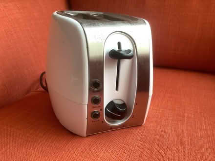 Photo of free PRESTIGE White 2 Slice Toaster (Grange Estate, Letchworth SG6) #3