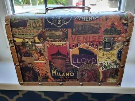 Photo of free Chest decorative storage trunk (Hallam Fields, Ilkeston) #1