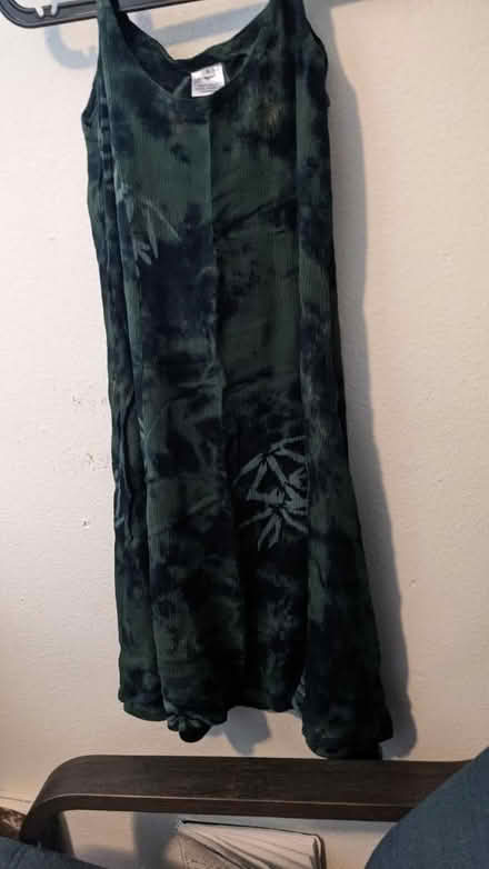 Photo of free Clothing (Vancouver/Portland metro area) #4
