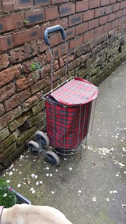 Photo of free Folding shopping bag on wheels (Orford WA2) #1