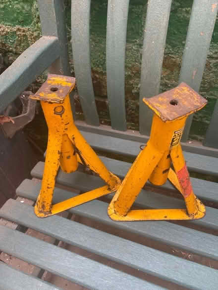 Photo of free 2ton Axle stands (Bidston Hill CH43) #1