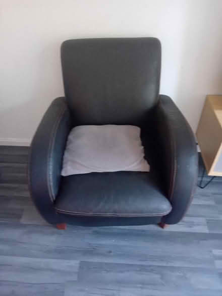 Photo of free Leather chair (New malden) #1