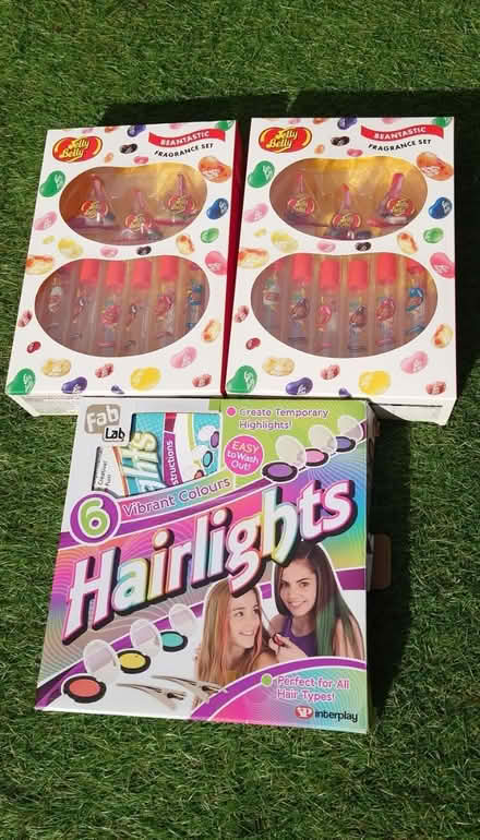 Photo of free Hairlights Fun Hair Colour Kit & 2 x Jelly Bean Perfume Kits (Bruntsfield EH10) #1