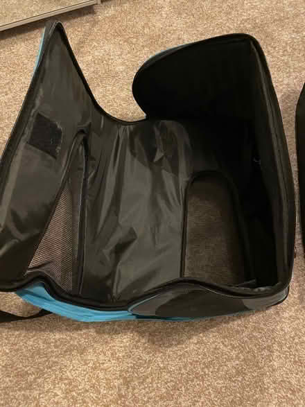 Photo of free Small cat / pet carriers (Surbiton KT5) #3