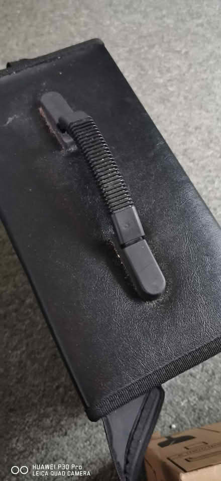 Photo of free cd or dvd case with handle (Straiton EH20) #2