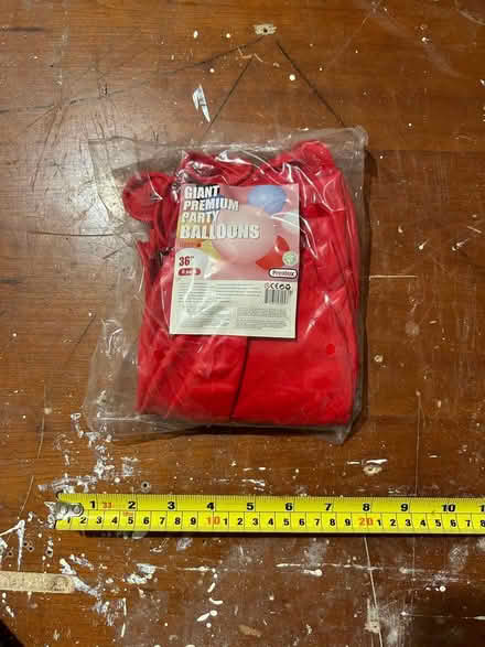 Photo of free big balloons, pack of 8 (Craig-y-don LL30) #1