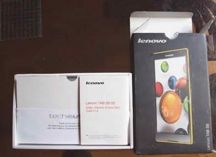 Photo of free lenovo tablet - needs repair (Oakwood LS8) #2