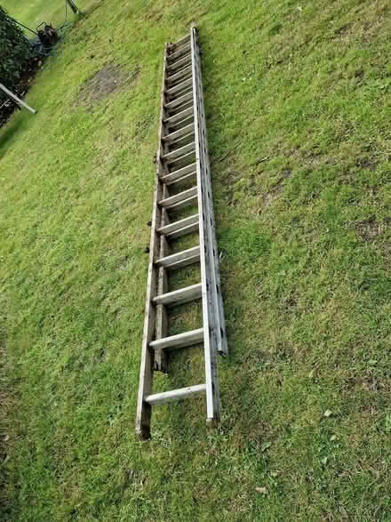 Photo of free Ladders - 2 section aluminium (Mattingley RG27) #1