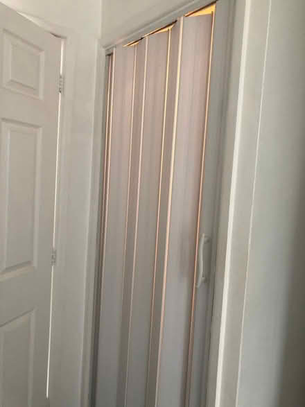 Photo of free Folding door (Caldecott OX14) #4