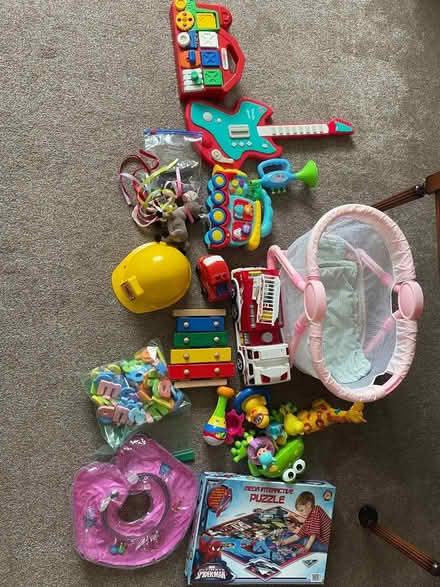 Photo of free toys today (IQ Winnersh RG41) #1