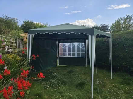 Photo of free Hexagonal Gazebo (Letchworth (SG6)) #2
