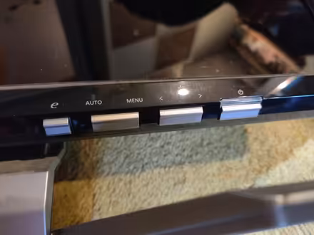 Photo of free Acer computer monitor (LCD / VGA) (Cheddington, LU7) #2