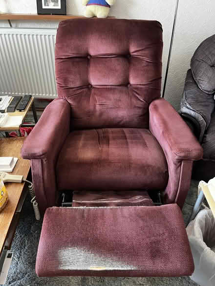 Photo of free Rise and Recline Electric Chair (IP2 Ipswich) #4