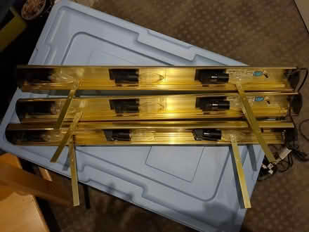Photo of free Bookcase lights (Hunt Club/Prince of Wales) #2