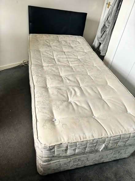 Photo of free Single ottoman storage bed (East Kilbride, G75) #3