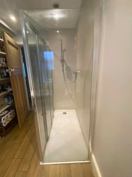 Photo of free Shower cubical (Kings Acre HR4) #4