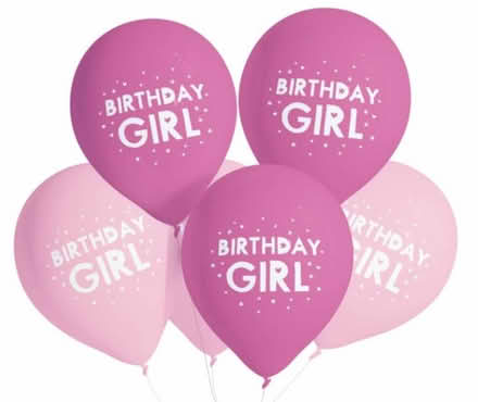 Photo of free 15 pink birthday girl balloons (TN34 Halton (West Hill - Ore)) #2