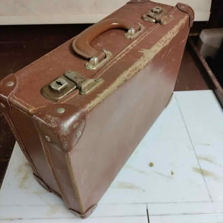 Photo of free Vintage Luggage Case (Sarisbury Green) #2