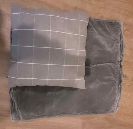 Photo of free Large cushion covers (Temple Cowley OX4) #1