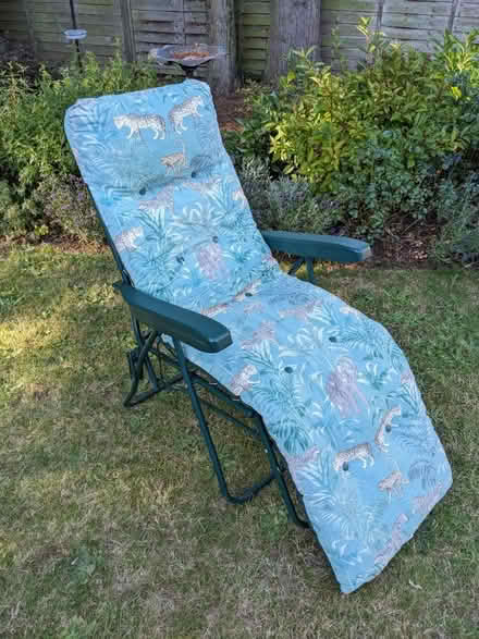 Photo of free Garden relaxing chair (Bletchingley RH1) #1