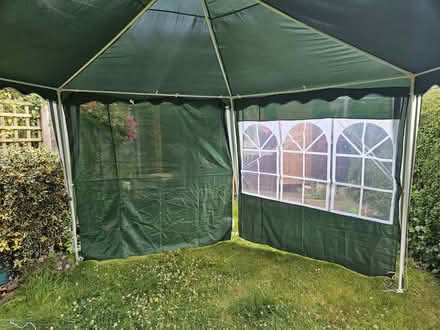 Photo of free Hexagonal Gazebo (Letchworth (SG6)) #1