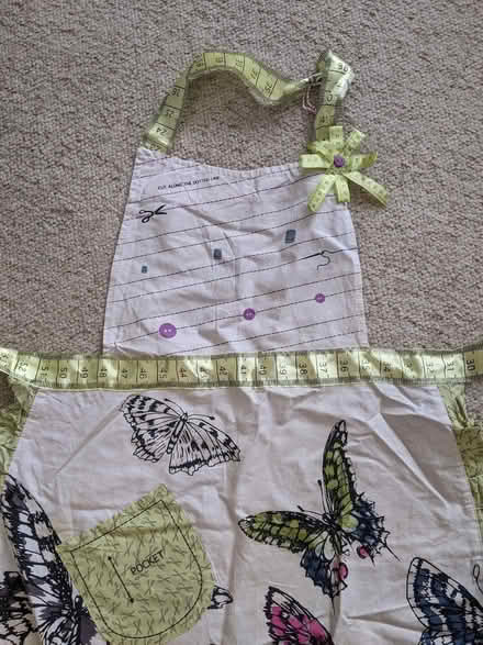 Photo of free Designer Apron (Pollards Hill CR4) #2